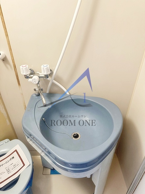 AQUAレジデンス中井の洗面所|洗面台です。