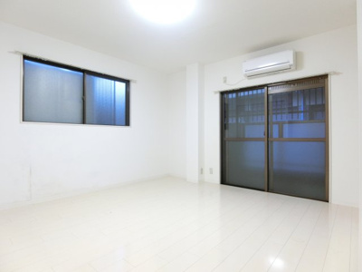 【居間・リビング】 | サンクラッソ茨木駅前