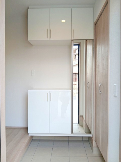 【玄関】 | 八幡長田　新築一戸建て