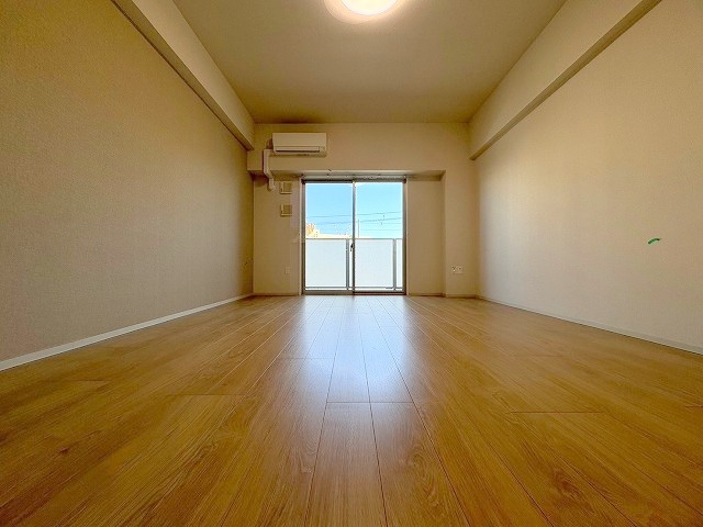 メゾンドボヌールの居間・リビング