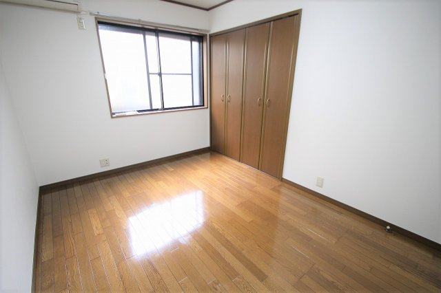 藤香ハイツⅢの洋室