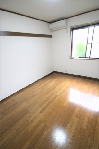 藤香ハイツⅢの洋室