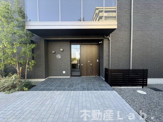 シャーメゾンシンシアのエントランス