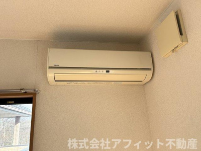 【設備】 | レイクサイド春日 | エアコン