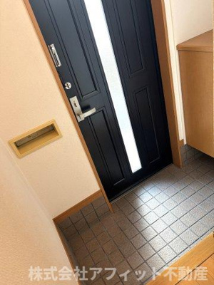 【エントランス】 | レイクサイド春日