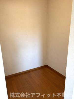 【その他】 | レイクサイド春日 | 納戸