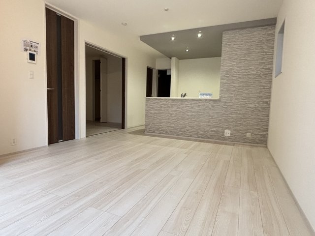 【居間・リビング】越谷市南町新築分譲住宅　全２棟