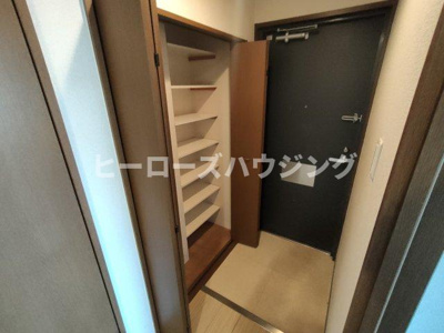 【玄関】 | ローレルウィングス