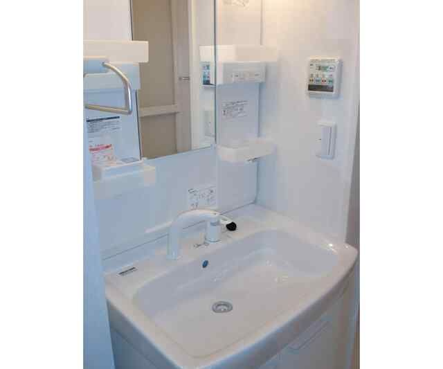 ＬＯＨＡＳ上井草の独立洗面台