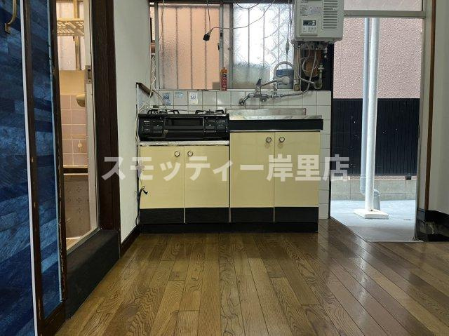太平マンションの玄関