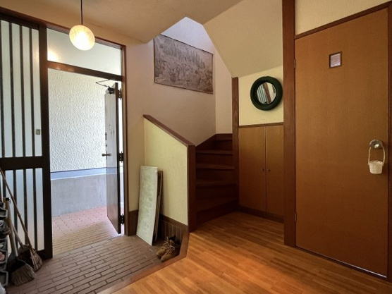 【玄関】 | あかざわ恒陽台　戸建