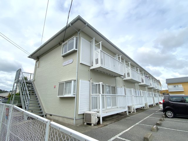 リュミエール東金A棟