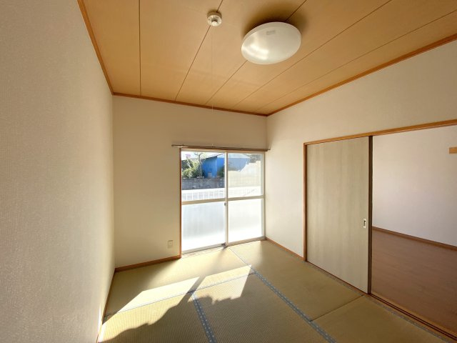 リュミエール東金A棟の和室