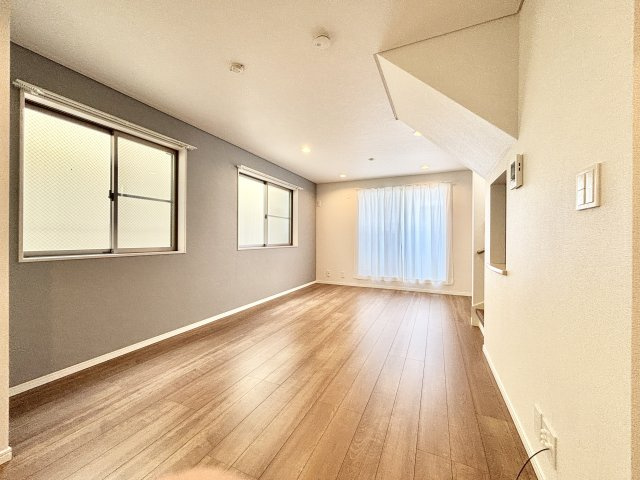 【居間・リビング】