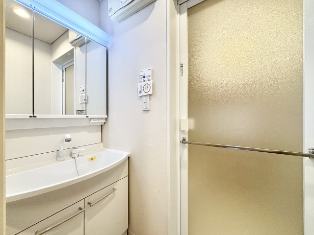 【独立洗面台】