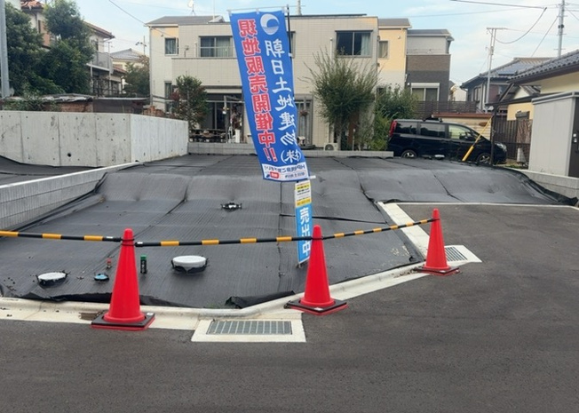 【外観】 | 販売されている全ての土地が、宅地用の土地であるとは限りません。都市計画法に基づき、基本的に住宅を建てることができるのは土地計画区であることに加え、市街化区域として定められている地域のみとなっています。