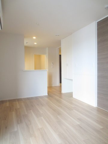 スプリームの居間・リビング