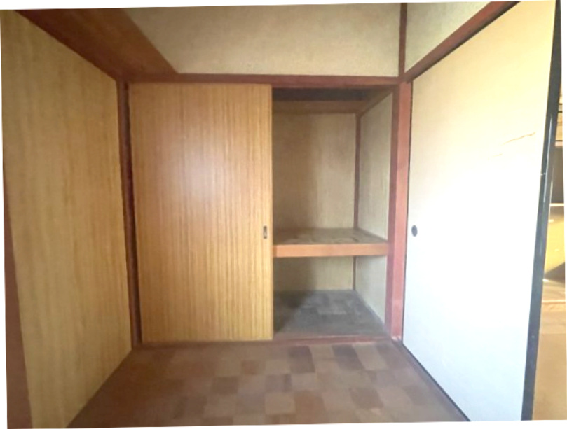 高島市新旭町藁園中古戸建の収納