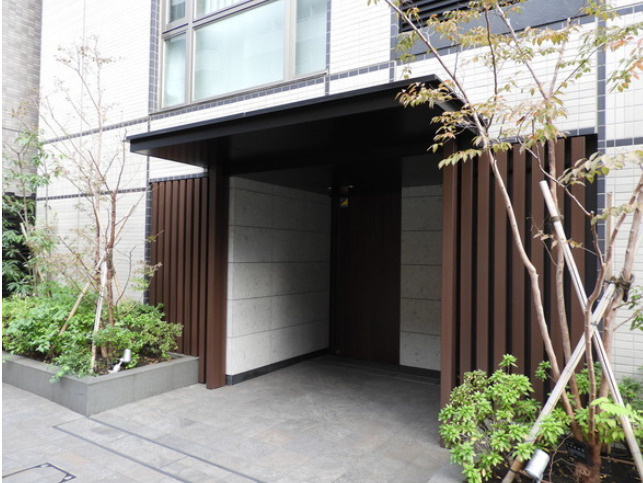 【エントランス】