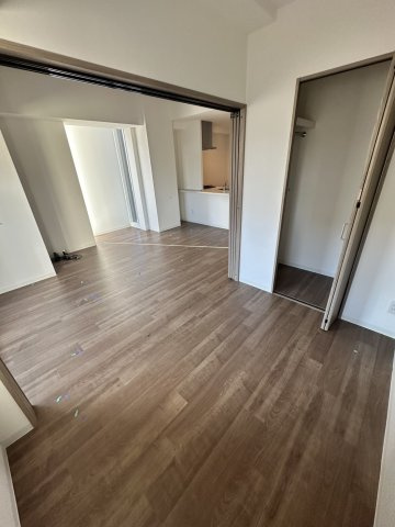 プレサンスNEO九条ディアシスの居間・リビング