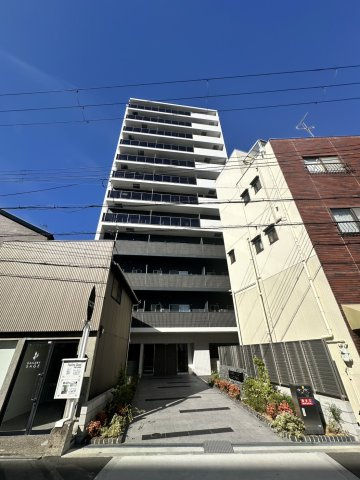 プレサンスNEO九条ディアシスの外観