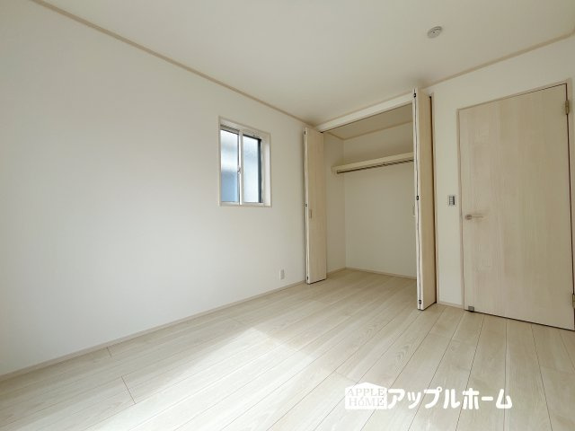 【新築戸建】深谷市宿根　全５棟のバルコニー|家族分の洗濯物もしっかり干せます。日当たりも良く、毎日のお洗濯が楽しくなりそう♪お布団は手軽に干せていつもポカポカに☆