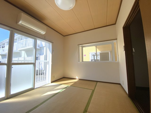 リュミエール東金B棟の和室