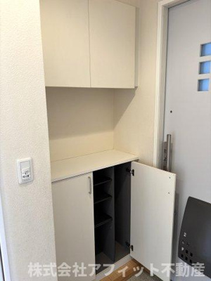 【玄関】 | ヴィラージュC | シューズボックス