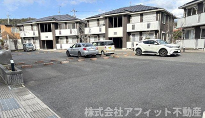 【駐車場】 | ヴィラージュC