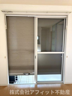 【その他】 | ヴィラージュC | 雨戸シャッター