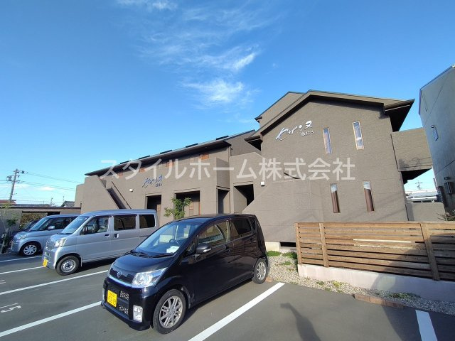 セザンヌ飯村　Bの外観