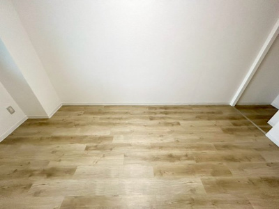 【子供部屋】 | アルドーレ南大沢 | 子供が何人でも年齢によっては、受験時にしっかり壁のある個室があった方が良い場合もあります。難しい問題ですが、兄弟の人数や、性別や年齢差によって状況が異なりますので、数年後のこともしっかり考えましょう。