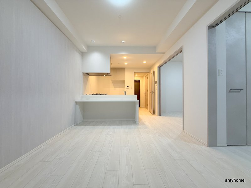 スプランディッド玉造DUE　仲介手数料無料の洋室