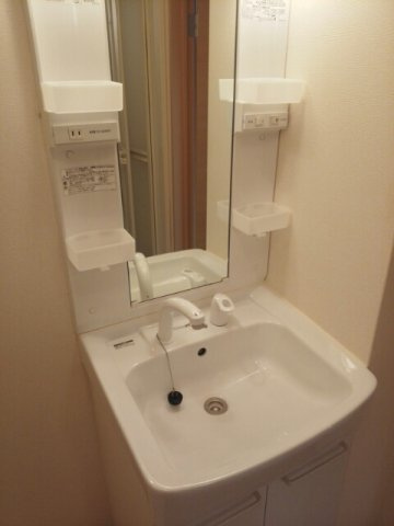 ビビエンダ　アリス　Ⅱの洗面所