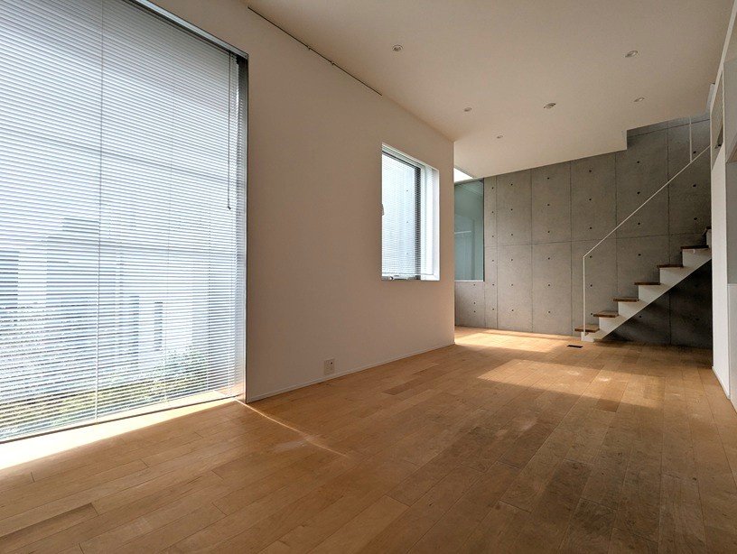 ルクール市ヶ谷払方町の画像