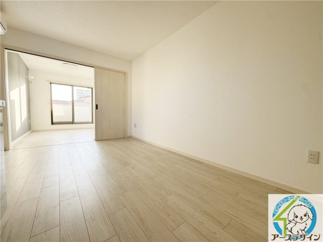 KTIレジデンス西新町の内装