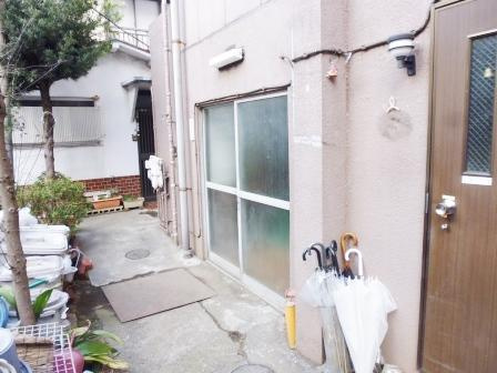 第一末廣ビルのエントランス