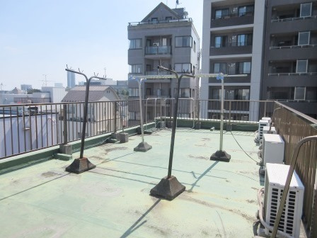 第一末廣ビルのバルコニー