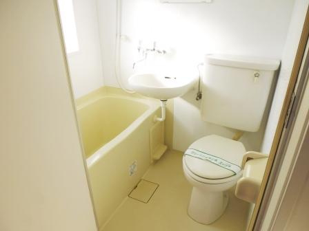 第一末廣ビルの浴室