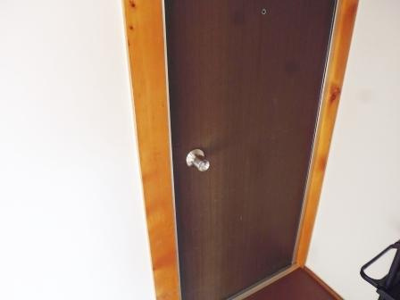 第一末廣ビルの玄関