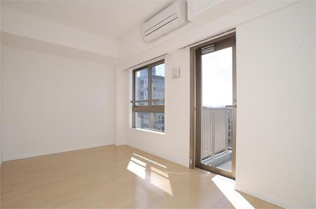 ステージグランデ府中東の居間・リビング|リビングです