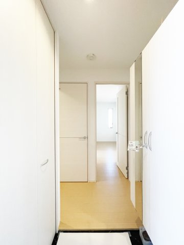 アンソレイエの玄関