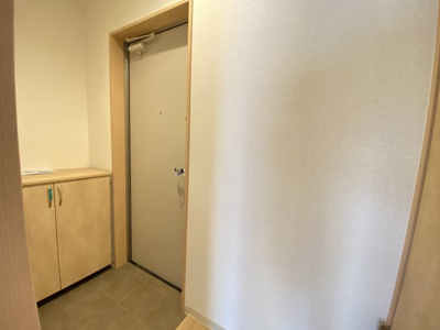 【玄関】 | Ｆ＋ｓｔｙｌｅ浜寺石津町西　１号館 | 落ち着いた玄関です