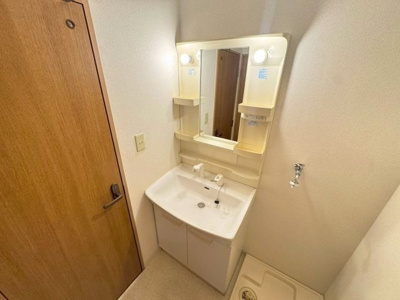 【独立洗面台】 | 上野坂ハイツ