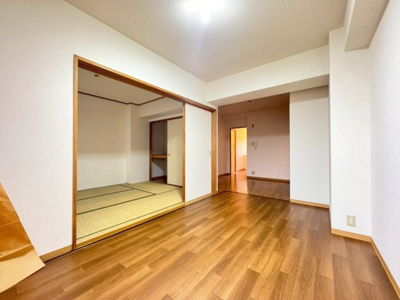 【居間・リビング】 | 上野坂ハイツ