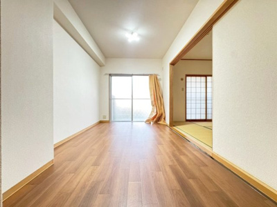 【居間・リビング】 | 上野坂ハイツ