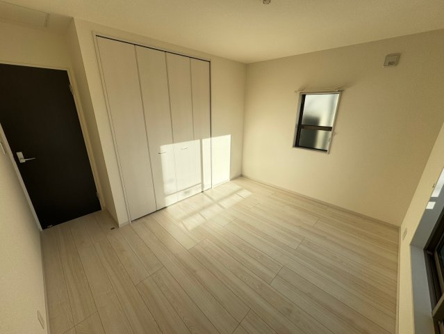 【寝室】 | 洋室③☆