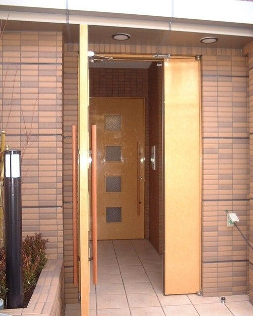 エスペランサ神宮前のロビー