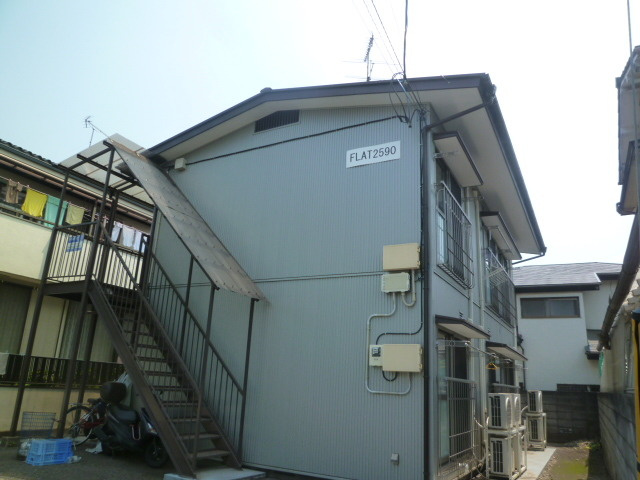 ＦＬＡＴ２５９０のエントランス|外観2