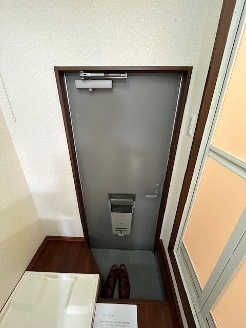 ＦＬＡＴ２５９０の玄関